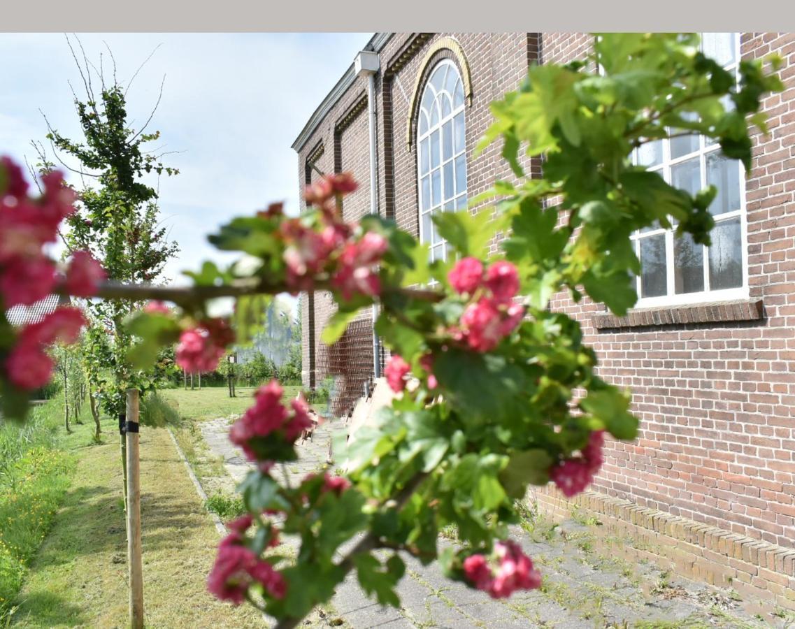 Kerkhotel Bij De Pastorie Reitsum Eksteriør bilde